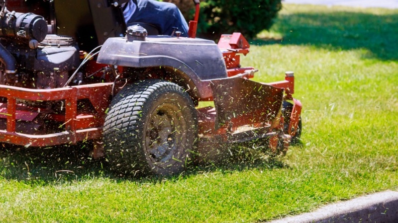 Types of lawn equipment insurance