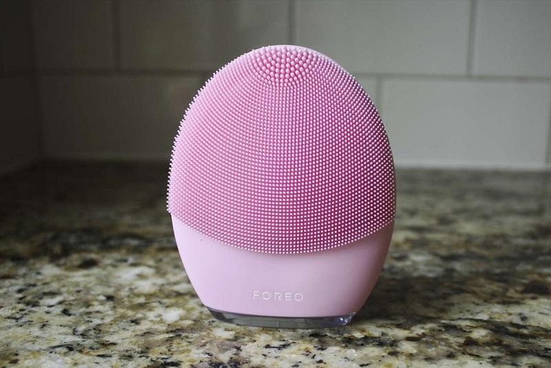 About Foreo LUNA