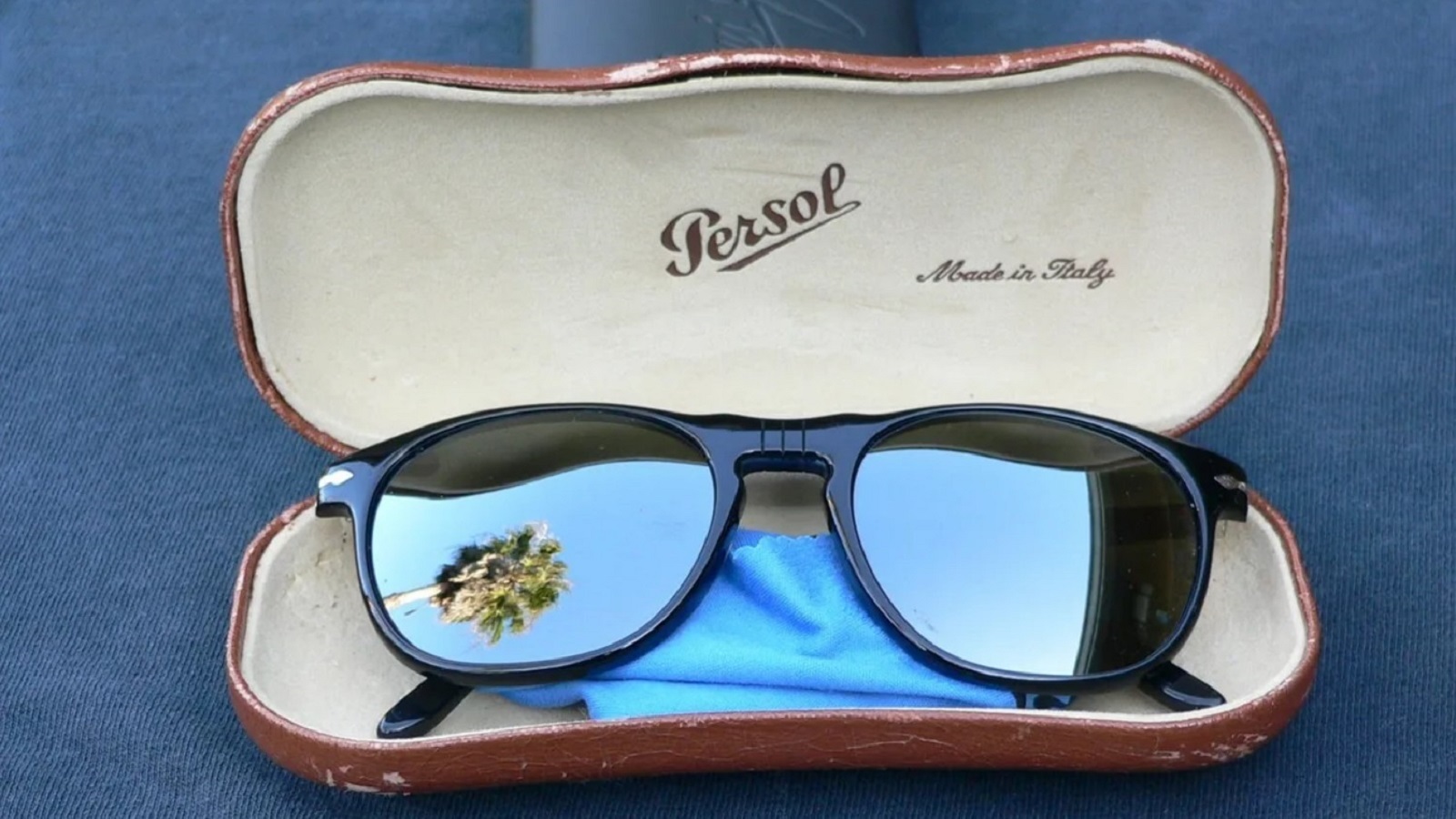 Persol Sunglasses Review: *Pros and Cons* Is It Worth to Buy?