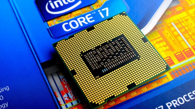Factors to consider before buying the Intel Core i7 CPU