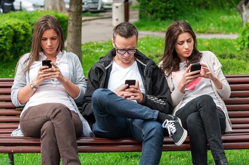 Many people are addicted to using their smartphones