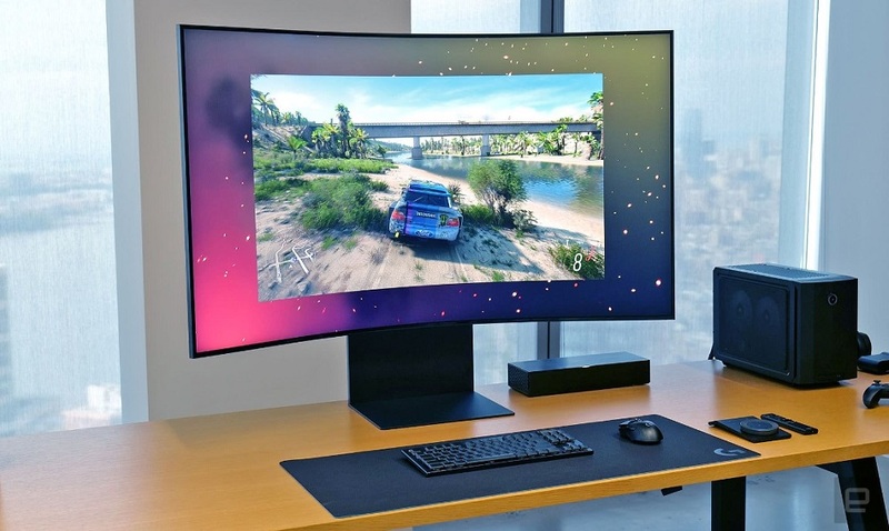 Samsung Curved Monitors Have Speakers