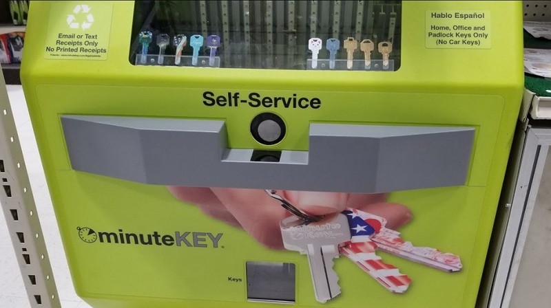 MinuteKey Kiosk to duplicate your keys