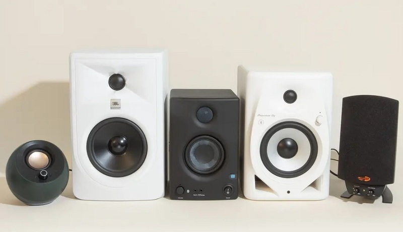 Computer Speakers that Attach to Monitors