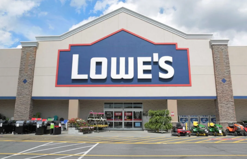  Lowe's